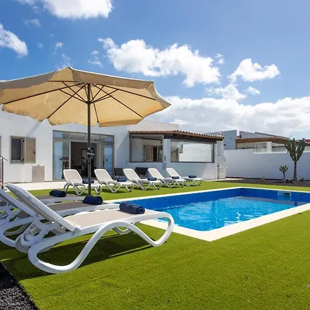 Luxury Perla Villa *